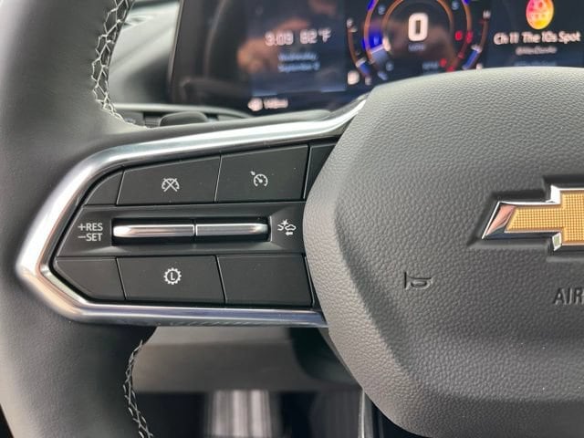 2027 Chevrolet Traverse LT - Photo 18