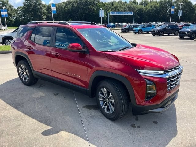 2027 Chevrolet Equinox LT - Photo 10