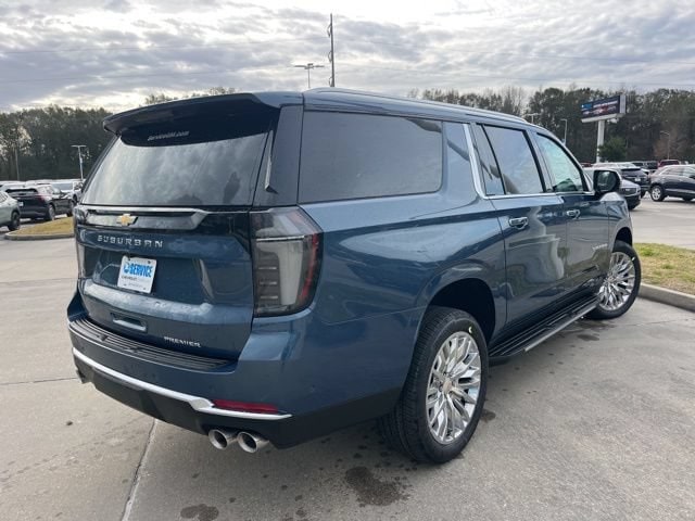 2026 Chevrolet Suburban Premier - Photo 11