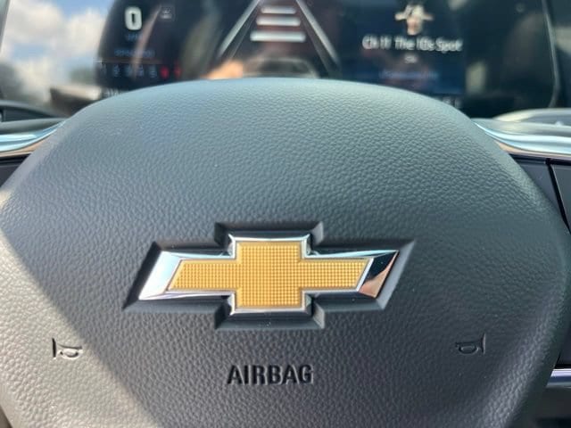 2027 Chevrolet Equinox LT - Photo 43