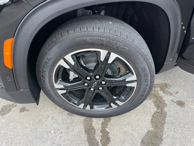 2027 Chevrolet Traverse LT - Photo 43