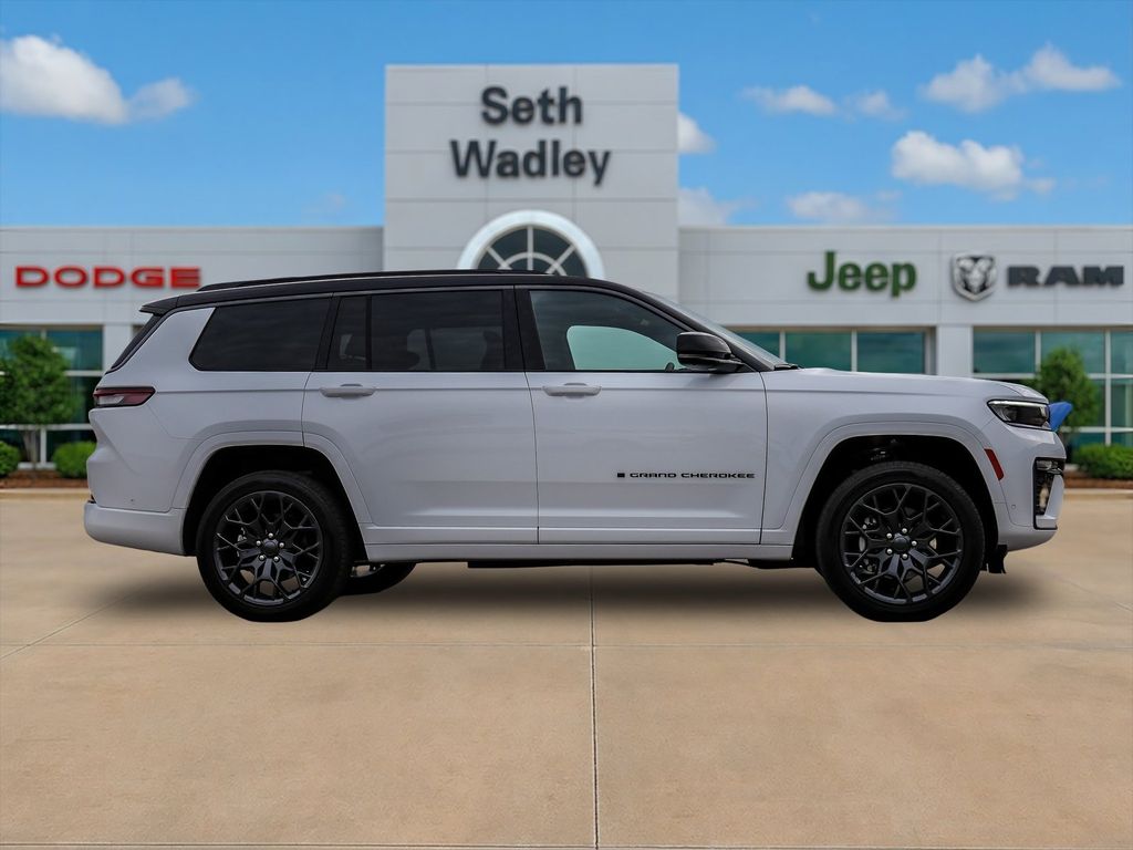 2026 Jeep Grand Cherokee L Summit - Photo 8