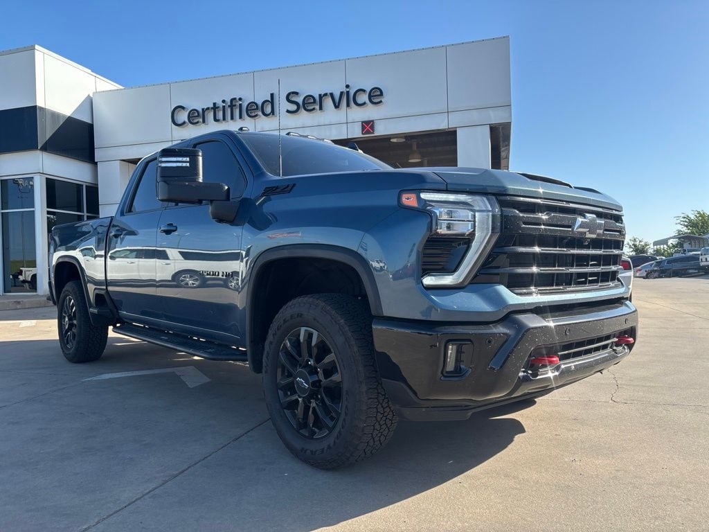 Used 2025 Chevrolet Silverado 2500 HD LT Truck Crew Cab