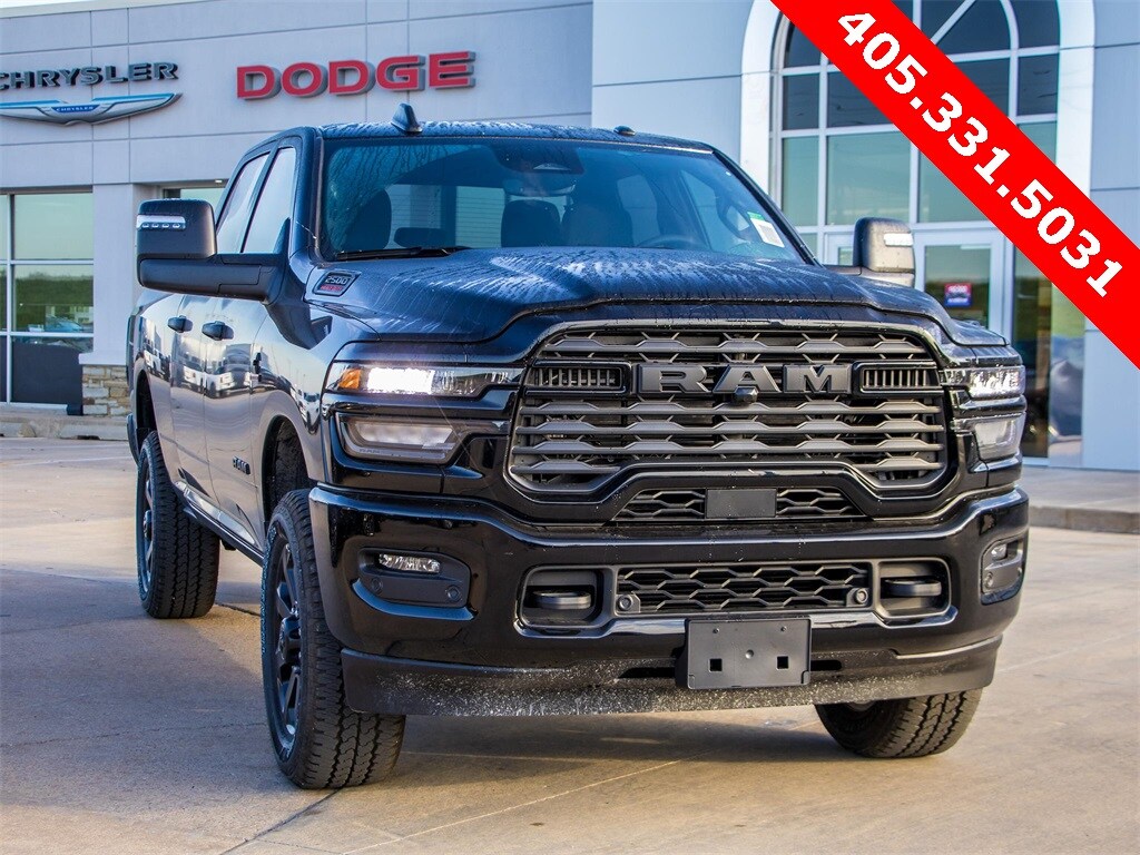 2025 Ram 2500 Big Horn photo 2