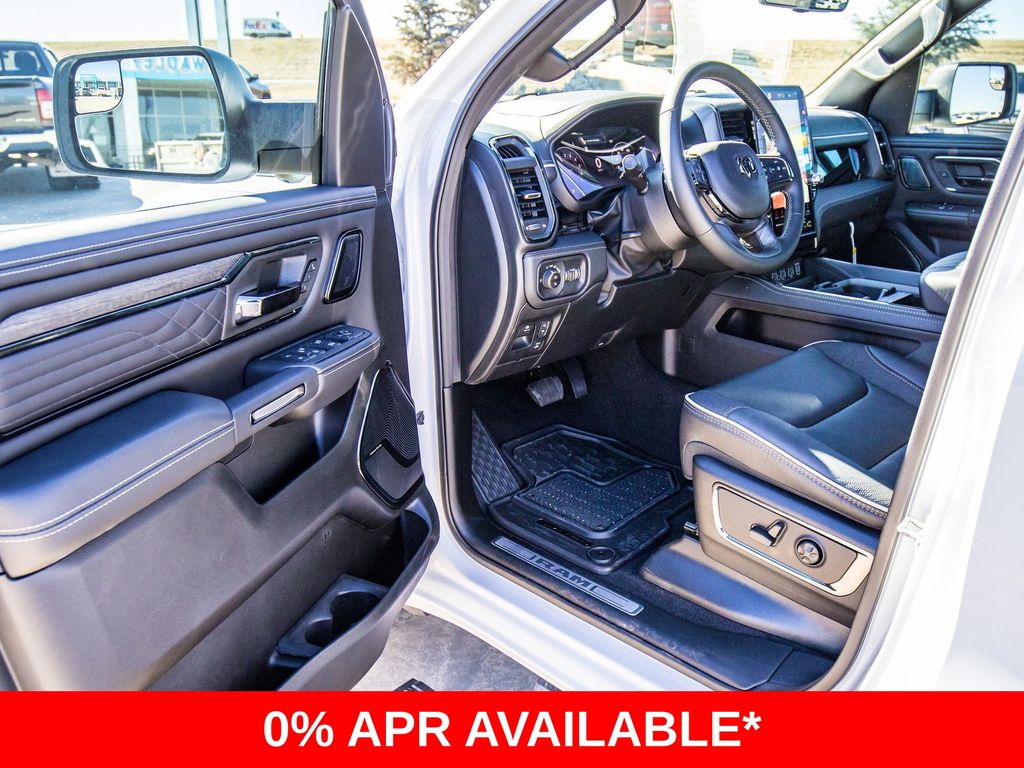2026 RAM 1500 Limited - Photo 32