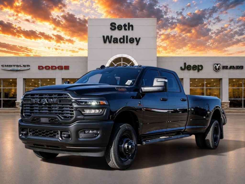 New 2026 Ram 3500 TRADESMAN CREW CAB 4X4 8' BOX Pickup