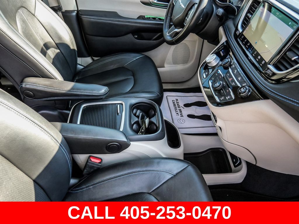 2021 Chrysler Pacifica Hybrid Touring L - Photo 19