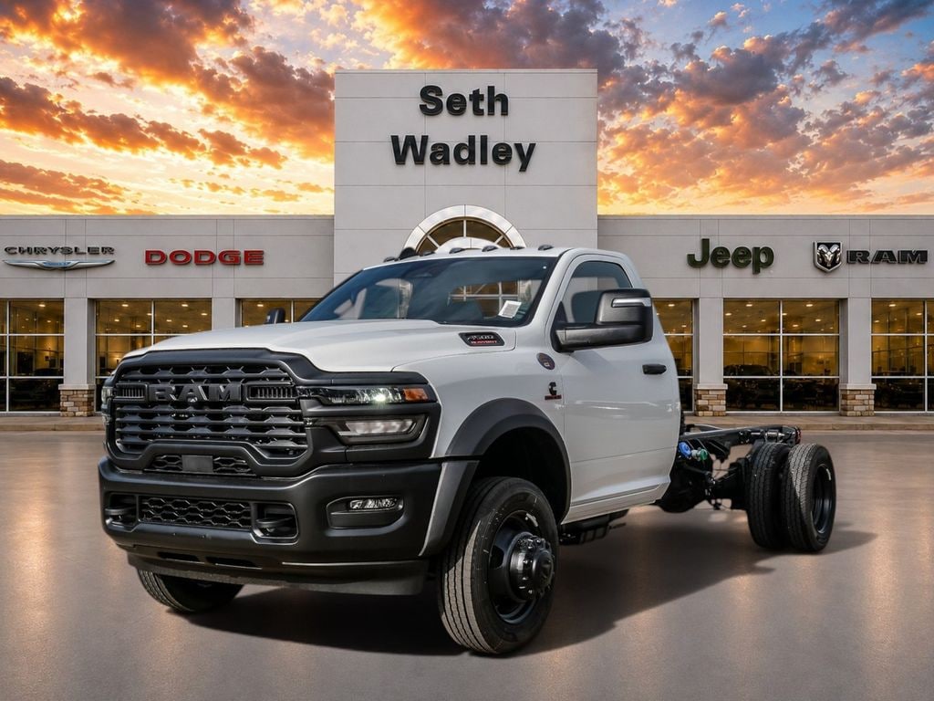 New 2026 Ram 4500 TRADESMAN CHASSIS REGULAR CAB 4X4 84' CA Pickup