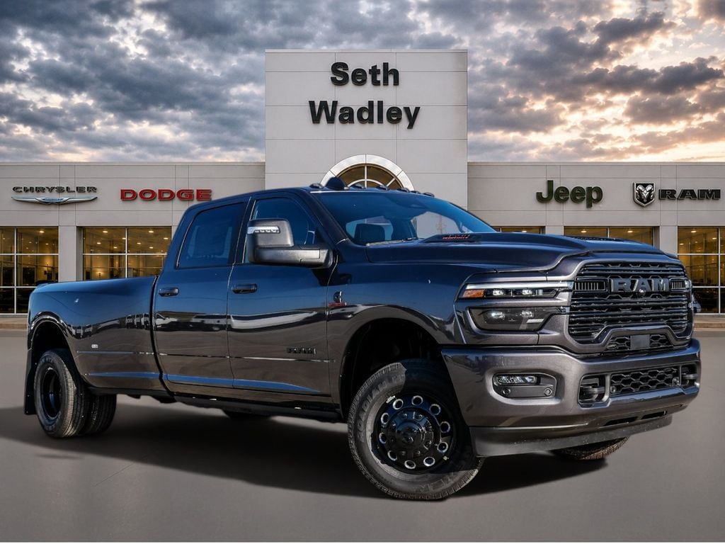 New 2026 Ram 3500 LARAMIE CREW CAB 4X4 8' BOX Pickup