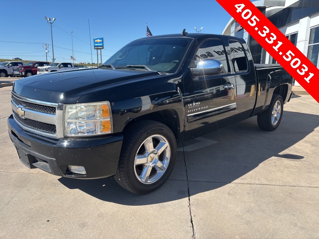 Used 2010 Chevrolet Silverado 1500 LT Truck Extended Cab