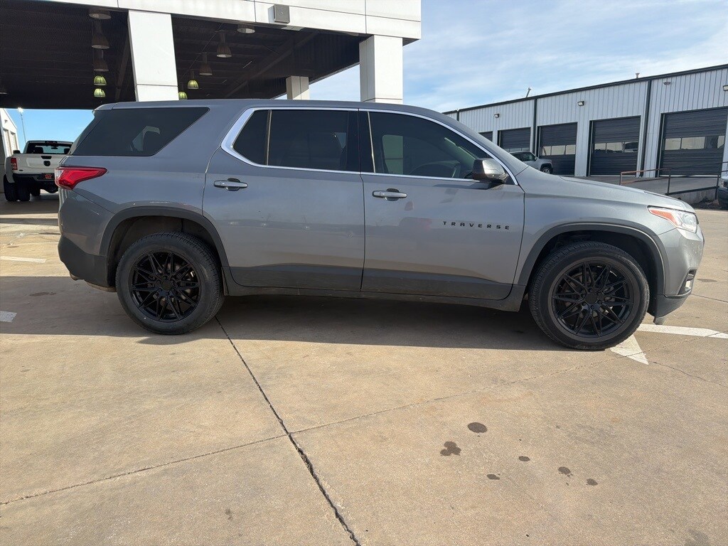 Used 2020 Chevrolet Traverse LS w/1LS SUV