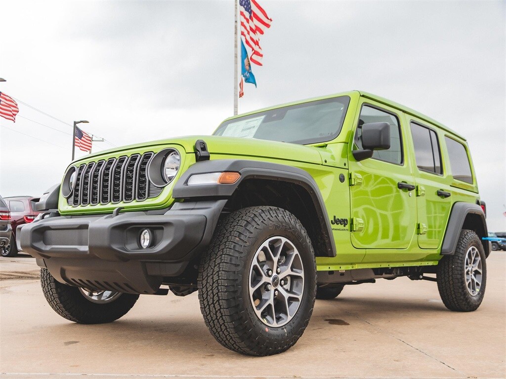 2025 Jeep Wrangler Sport S photo 3