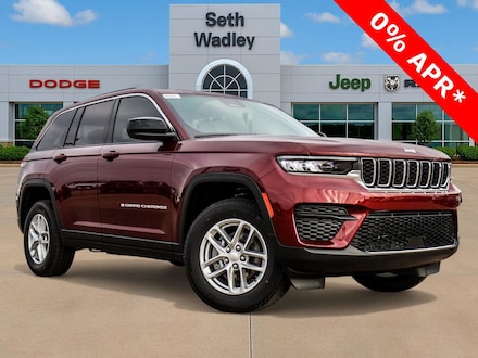2025 Jeep Grand Cherokee LAREDO X 4X4 Sport Utility