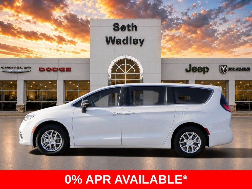 Used 2026 Chrysler Pacifica Select Van Passenger Van