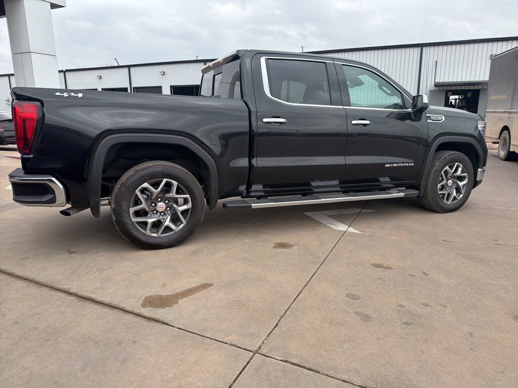 Used 2025 GMC Sierra 1500 SLT Truck Crew Cab