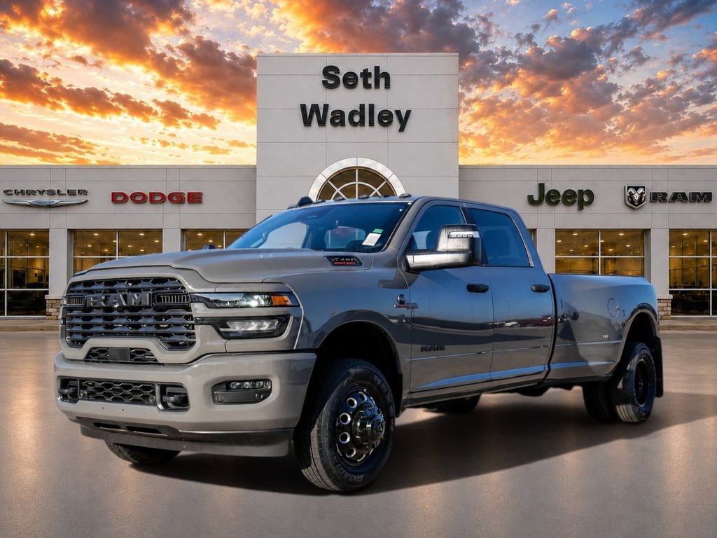 New 2026 Ram 3500 BIG HORN CREW CAB 4X4 8' BOX Pickup