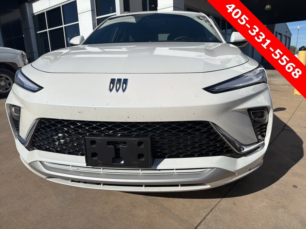 Used 2025 Buick Envista Avenir SUV