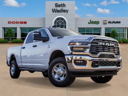 2025 Ram 2500 TRADESMAN CREW CAB 4X4 6'4 BOX Pickup