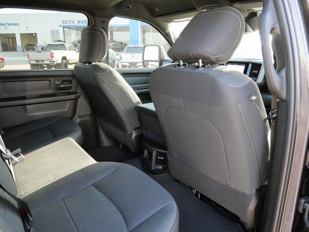 2026 RAM 2500 Tradesman/Black Express - Photo 21