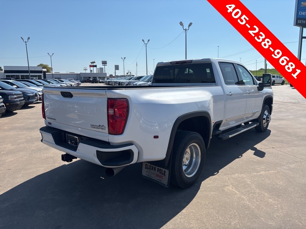 2024 Chevrolet Silverado 3500HD High Country photo 3