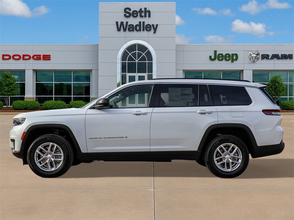 New 2025 Jeep Grand Cherokee L LAREDO X 4X4 Sport Utility