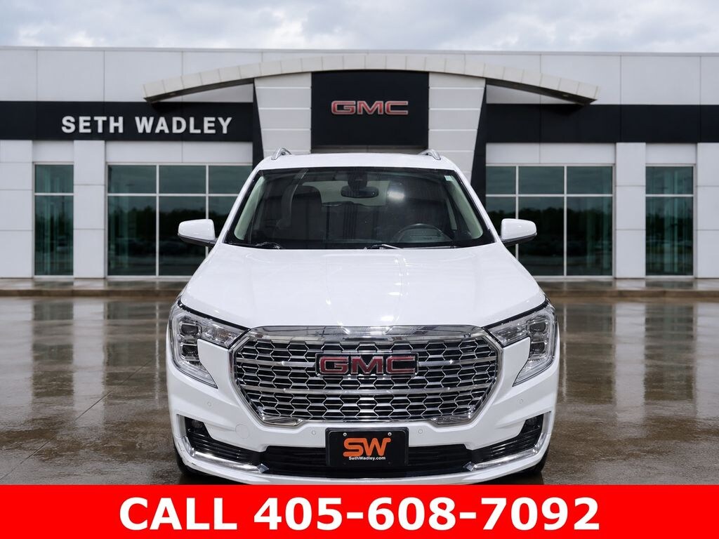 Used 2024 GMC Terrain Denali SUV