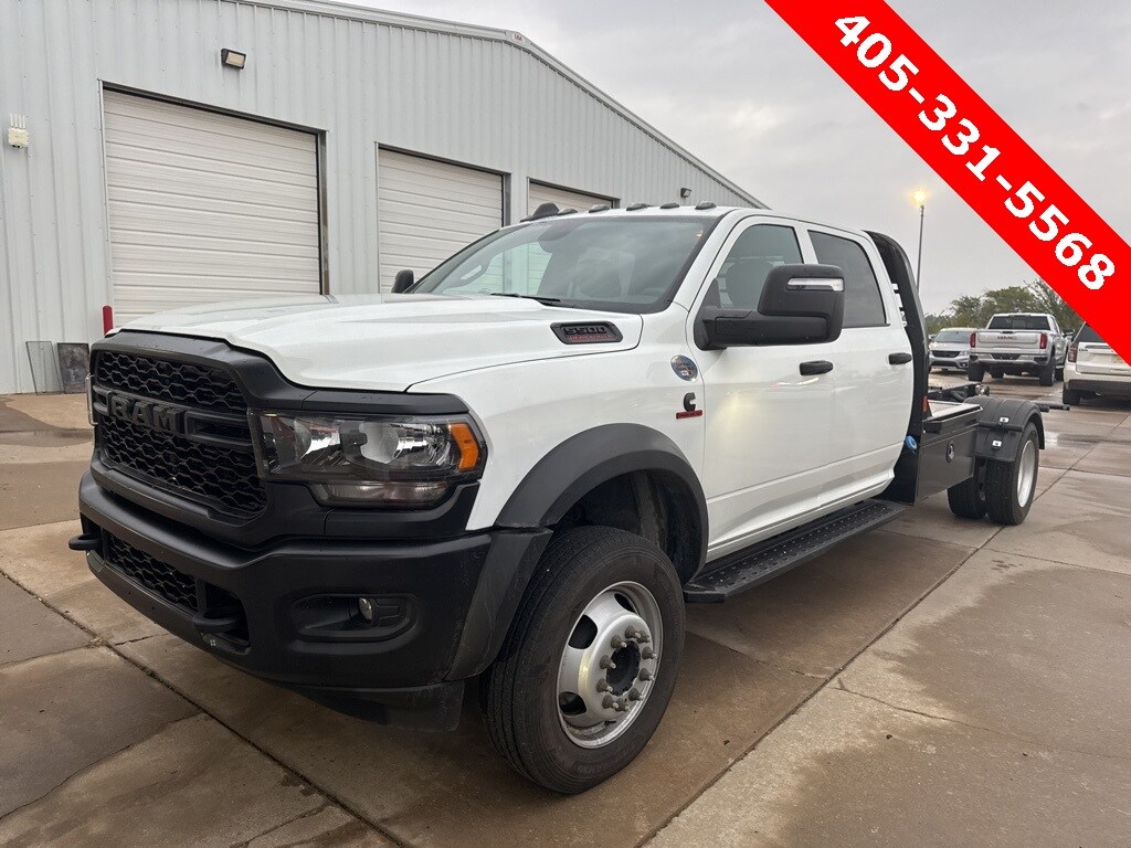 2024 Ram 5500 Tradesman SLT Laramie Limited photo 4
