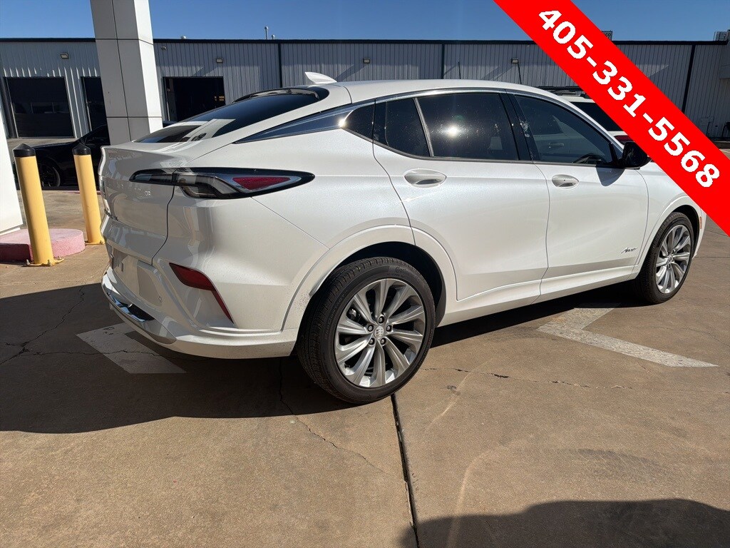 Used 2025 Buick Envista Avenir SUV