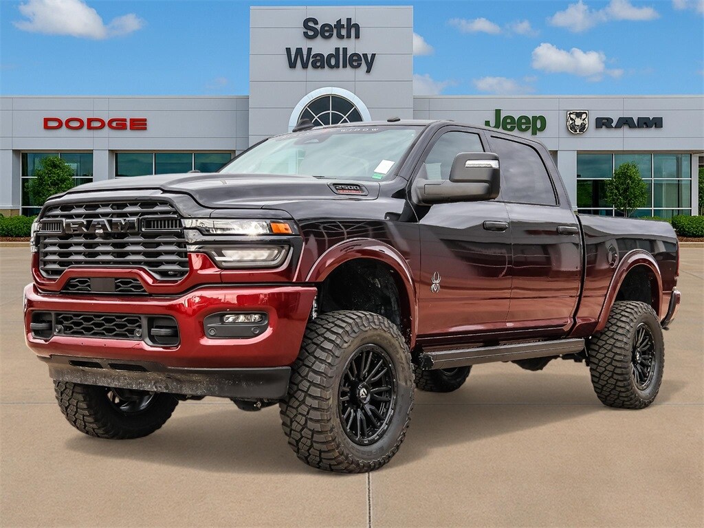 2025 Ram 2500 Big Horn photo 3