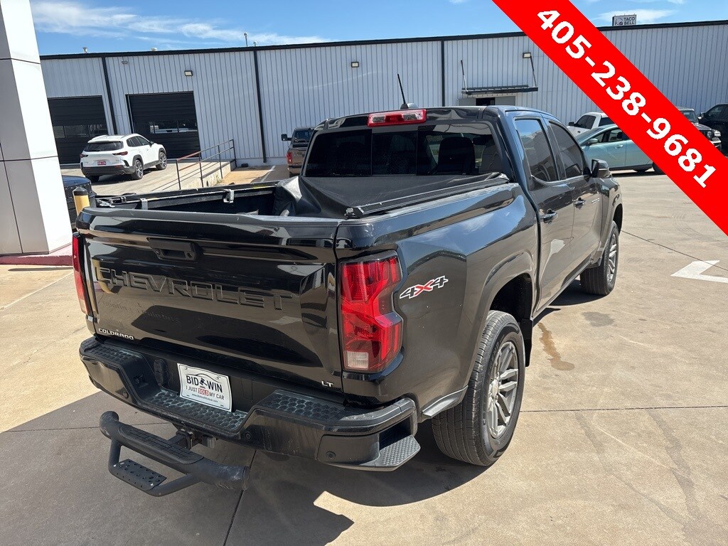 2023 Chevrolet Colorado LT photo 3
