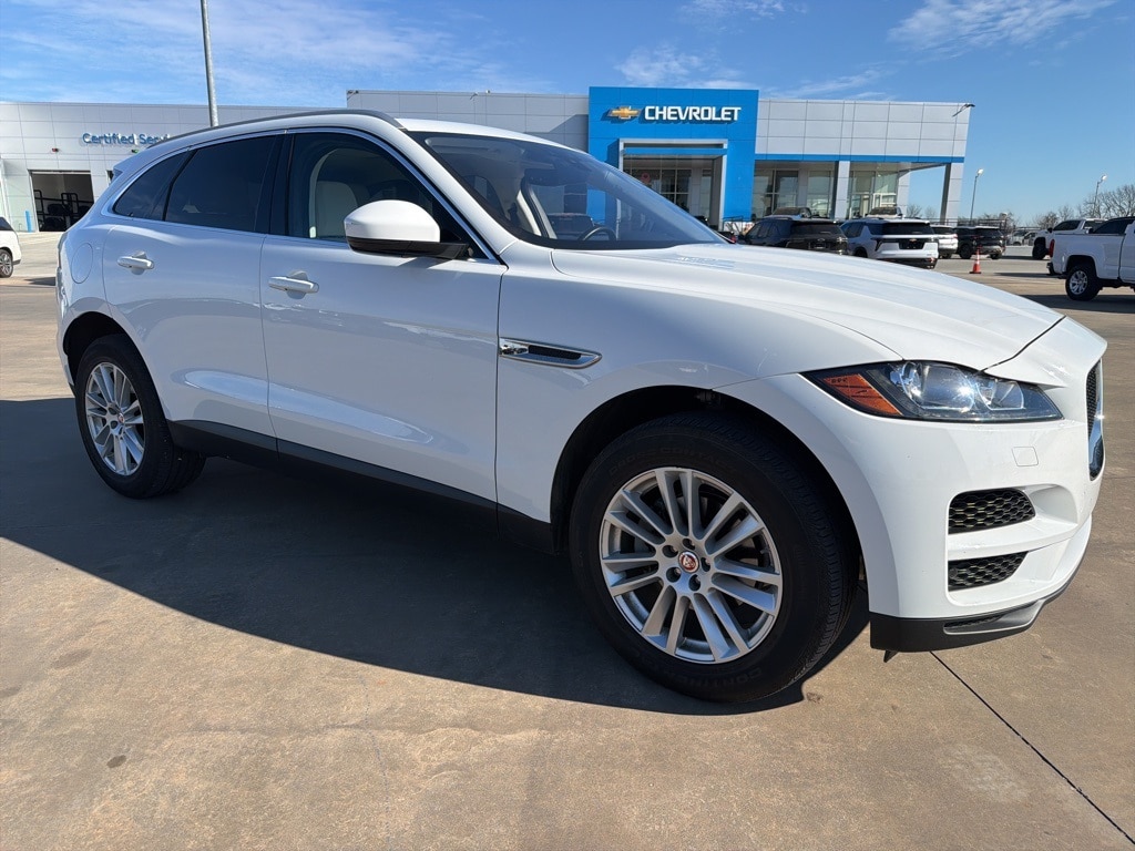 2020 Jaguar F-Pace Prestige's photo