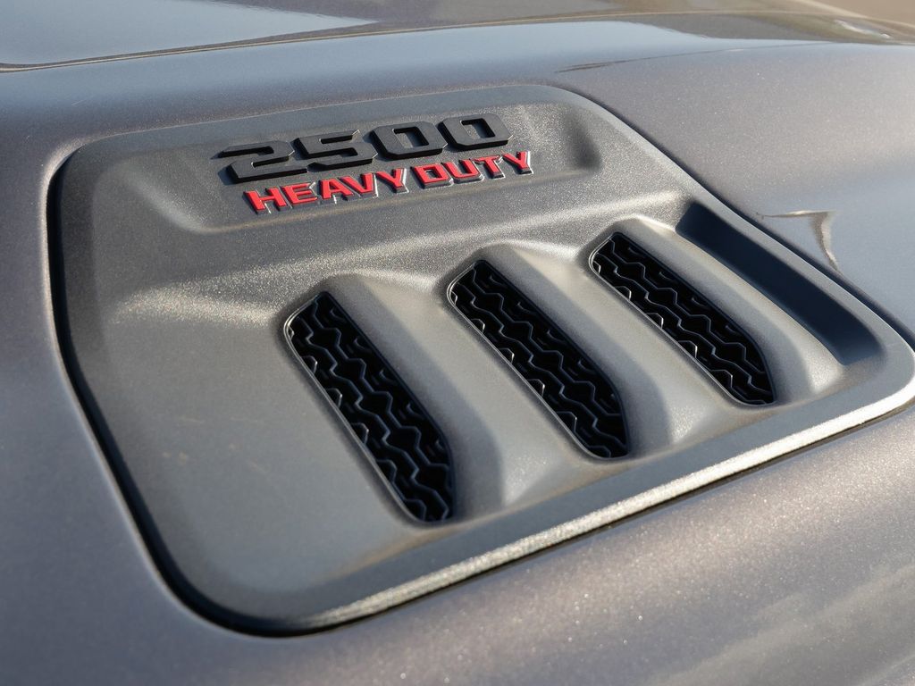 2026 RAM 2500 Tradesman/Black Express - Photo 11