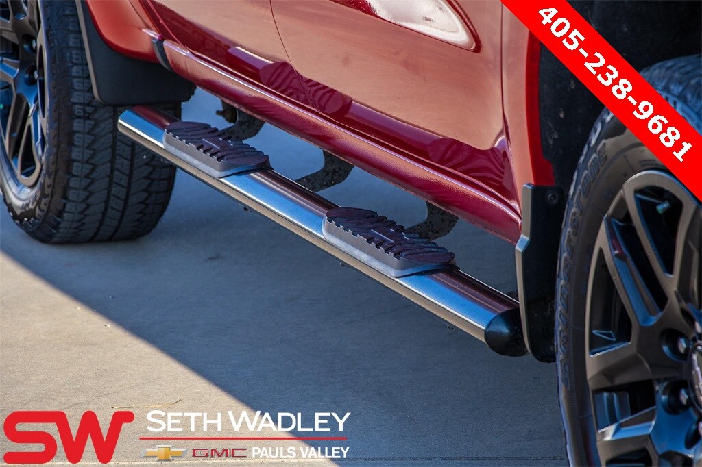 2023 Chevrolet Silverado 1500 Custom Trail Boss photo 3