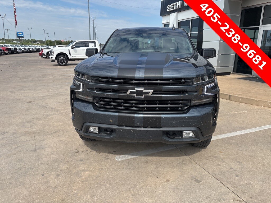 2021 Chevrolet Silverado 1500 RST photo 2