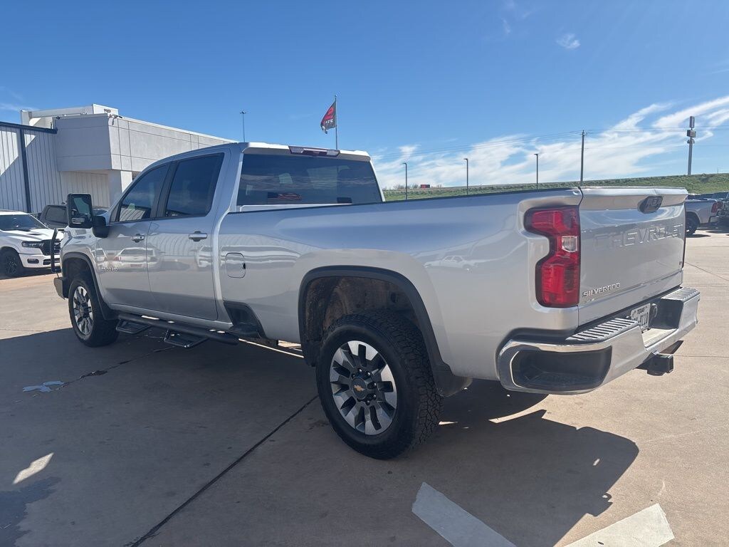 Used 2022 Chevrolet Silverado 2500 HD LT Truck Crew Cab