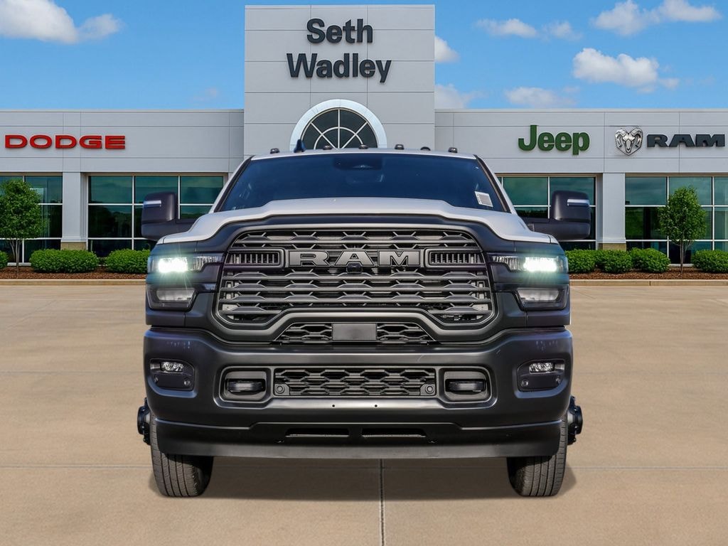 New 2026 Ram 3500 TRADESMAN CREW CAB 4X4 8' BOX Pickup