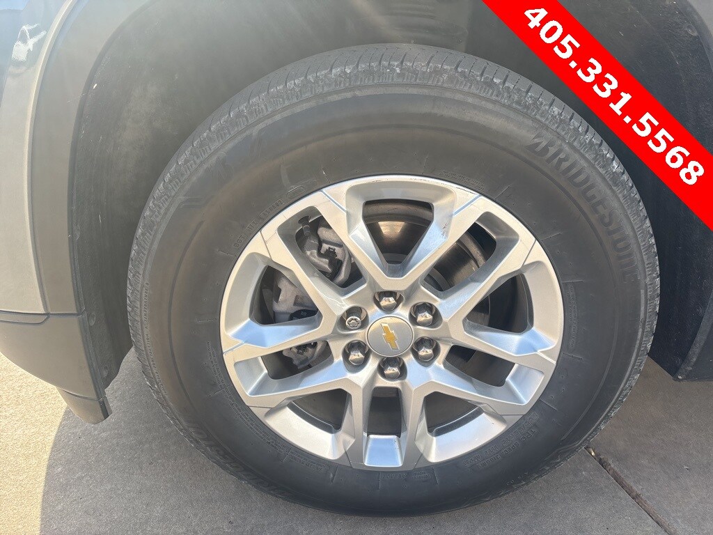 Used 2021 Chevrolet Traverse LS w/1LS SUV