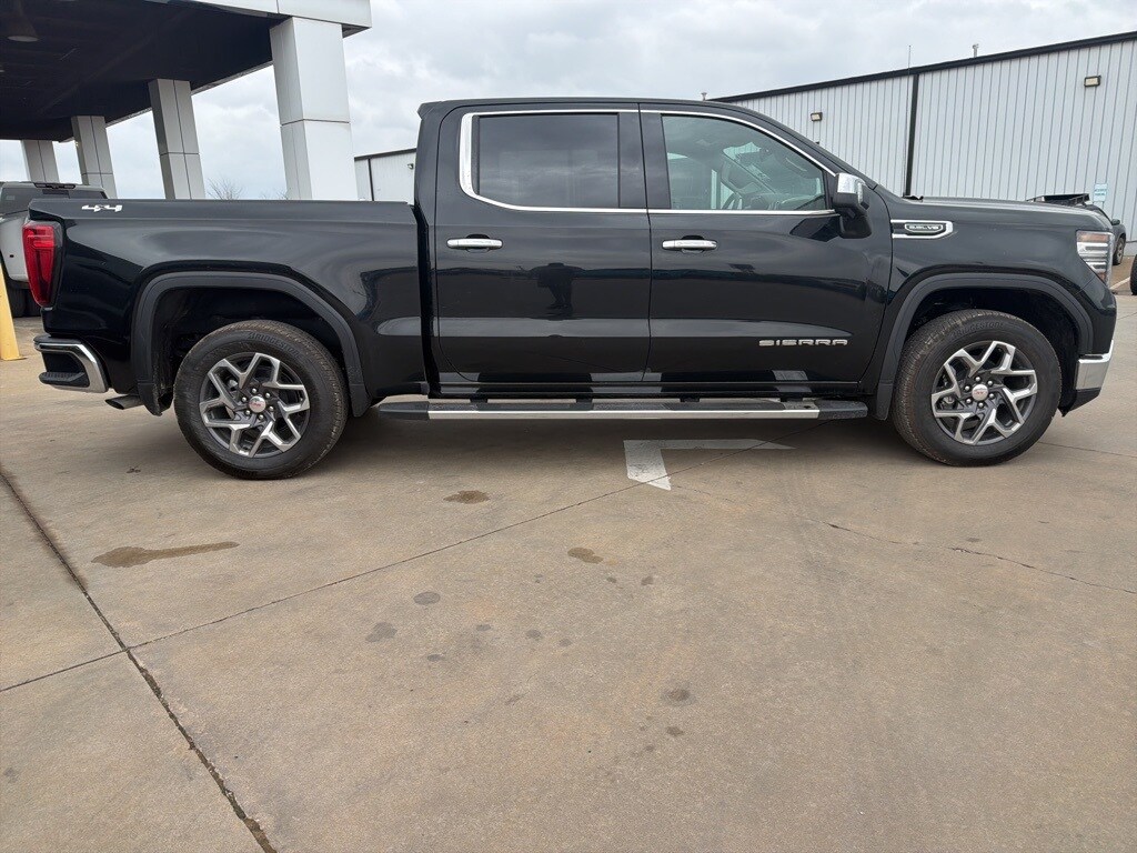 Used 2025 GMC Sierra 1500 SLT Truck Crew Cab