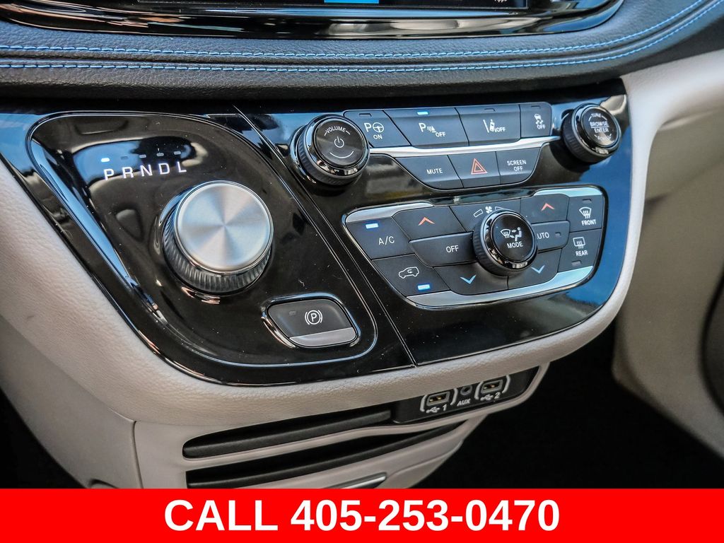 2021 Chrysler Pacifica Hybrid Touring L - Photo 38