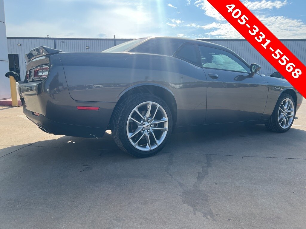 2022 Dodge Challenger GT photo 2