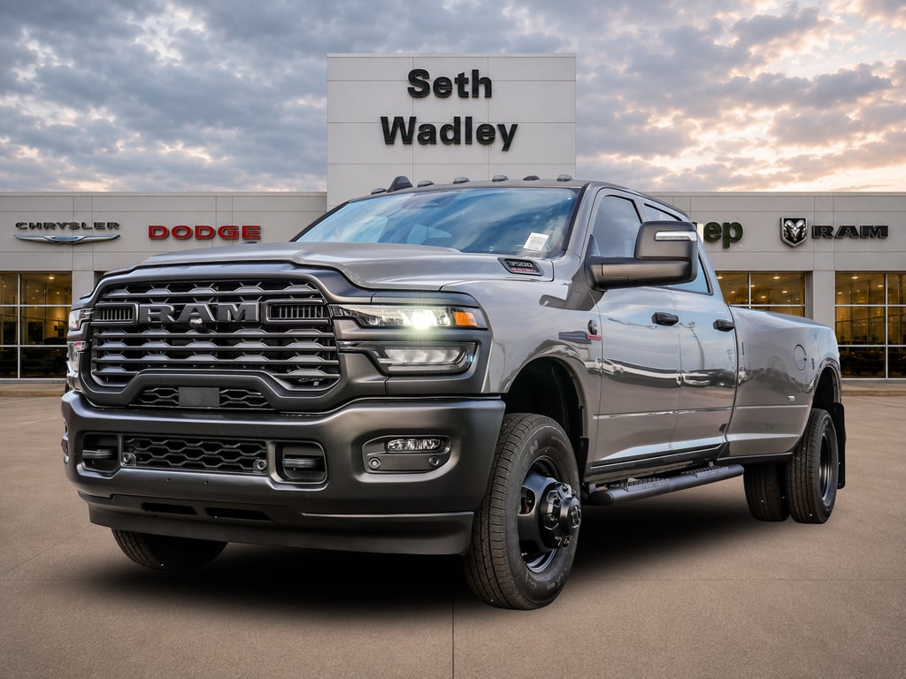 New 2026 Ram 3500 TRADESMAN CREW CAB 4X4 8' BOX Pickup
