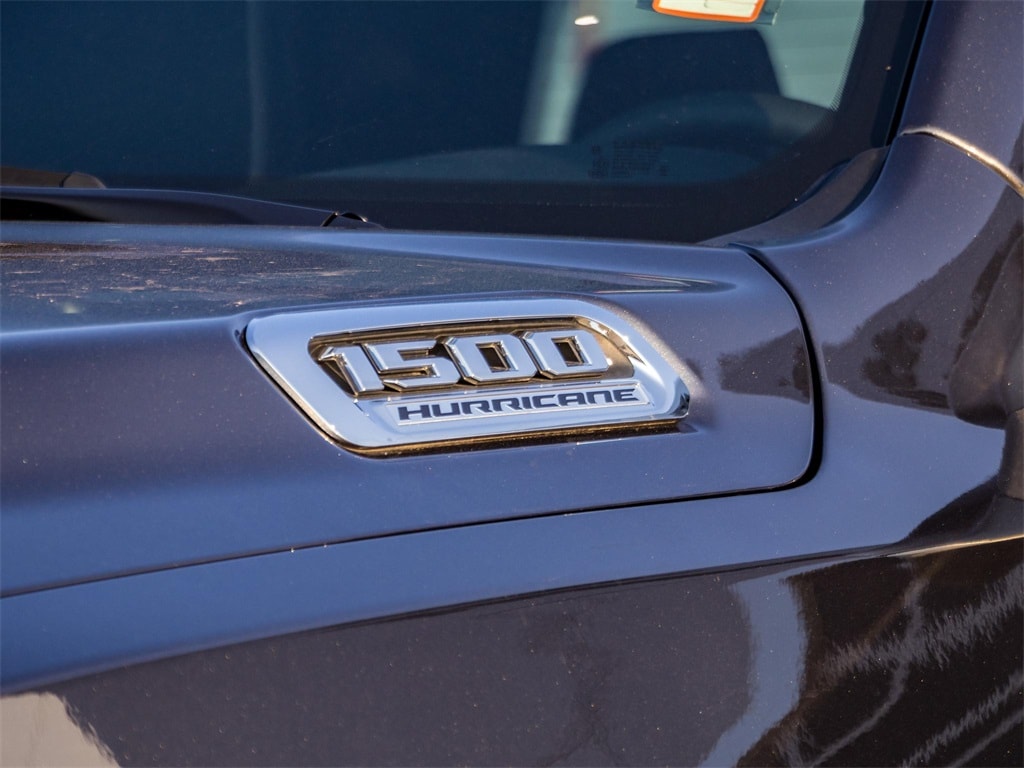 New 2026 Ram 1500 LARAMIE CREW CAB 4X4 5'7 BOX Pickup