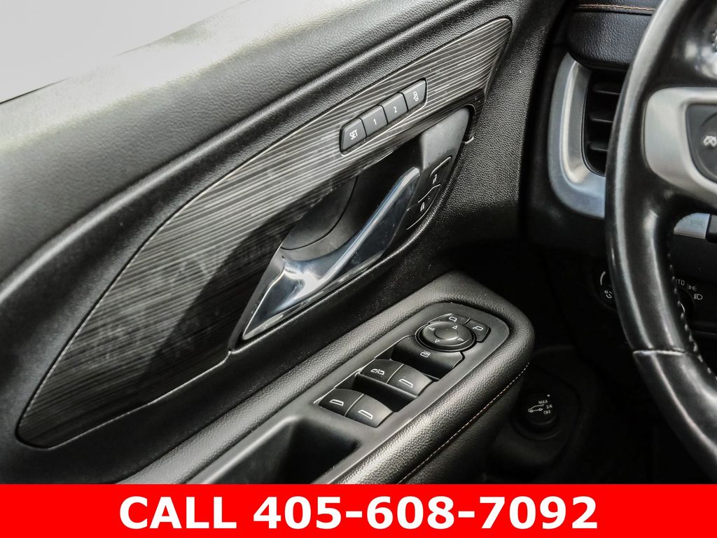 2021 GMC Terrain SLT - Photo 28