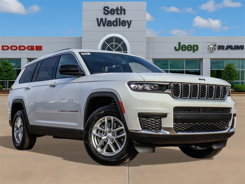 New 2025 Jeep Grand Cherokee L LAREDO X 4X4 Sport Utility
