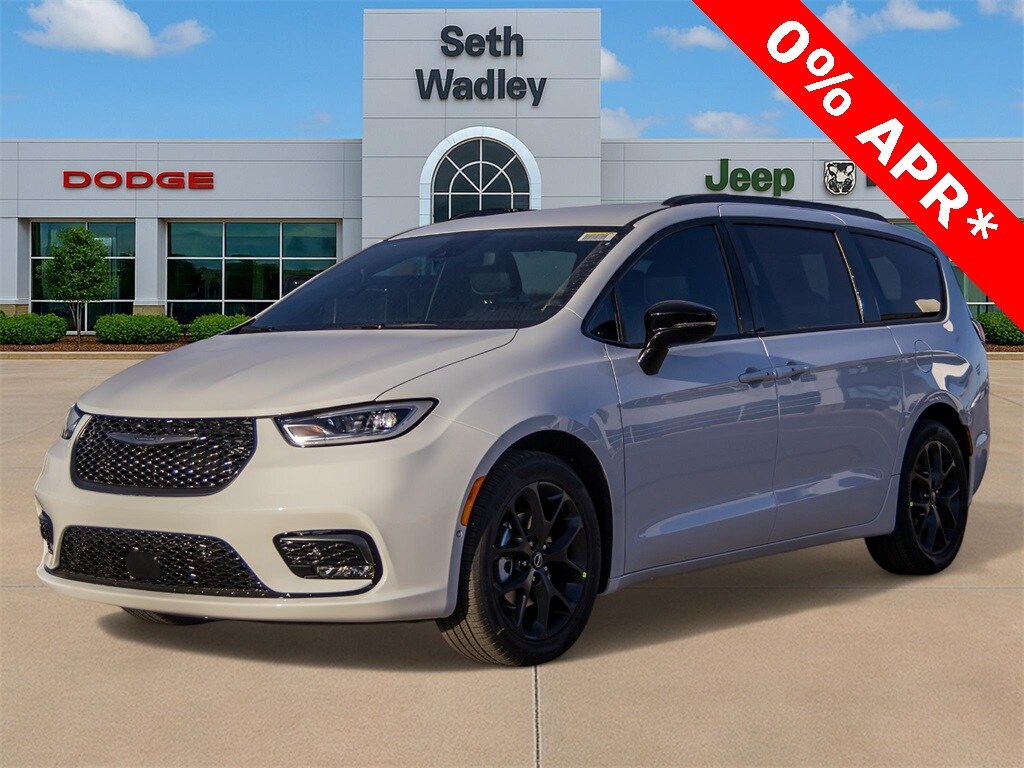 New 2026 Chrysler Pacifica SELECT Passenger Van