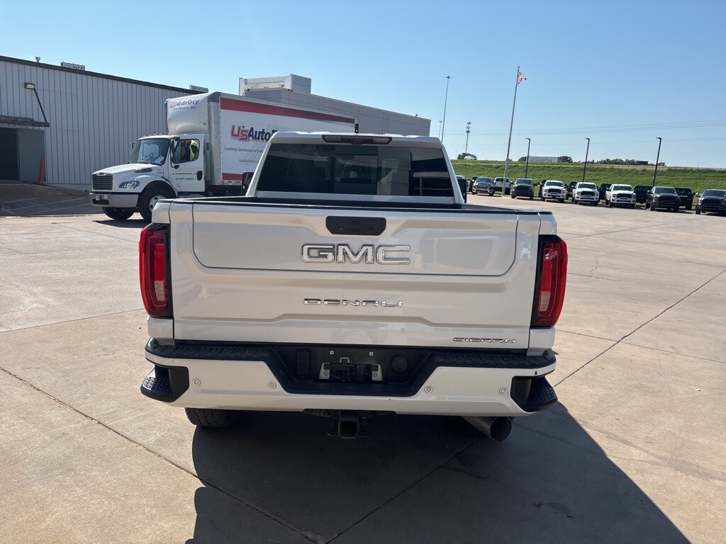 2021 Gmc Sierra 2500 HD Denali photo 3