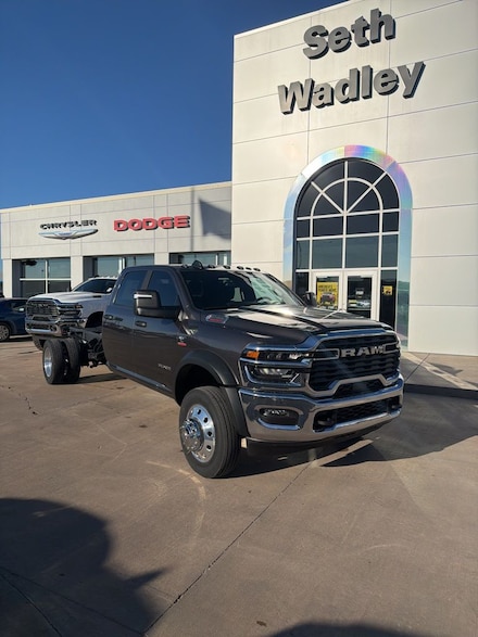 2026 Ram 5500 Chassis Cab BIG HORN  CREW  4X4 84' CA Pickup