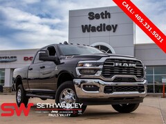 2025 Ram 2500 TRADESMAN CREW CAB 4X4 6'4 BOX Pickup