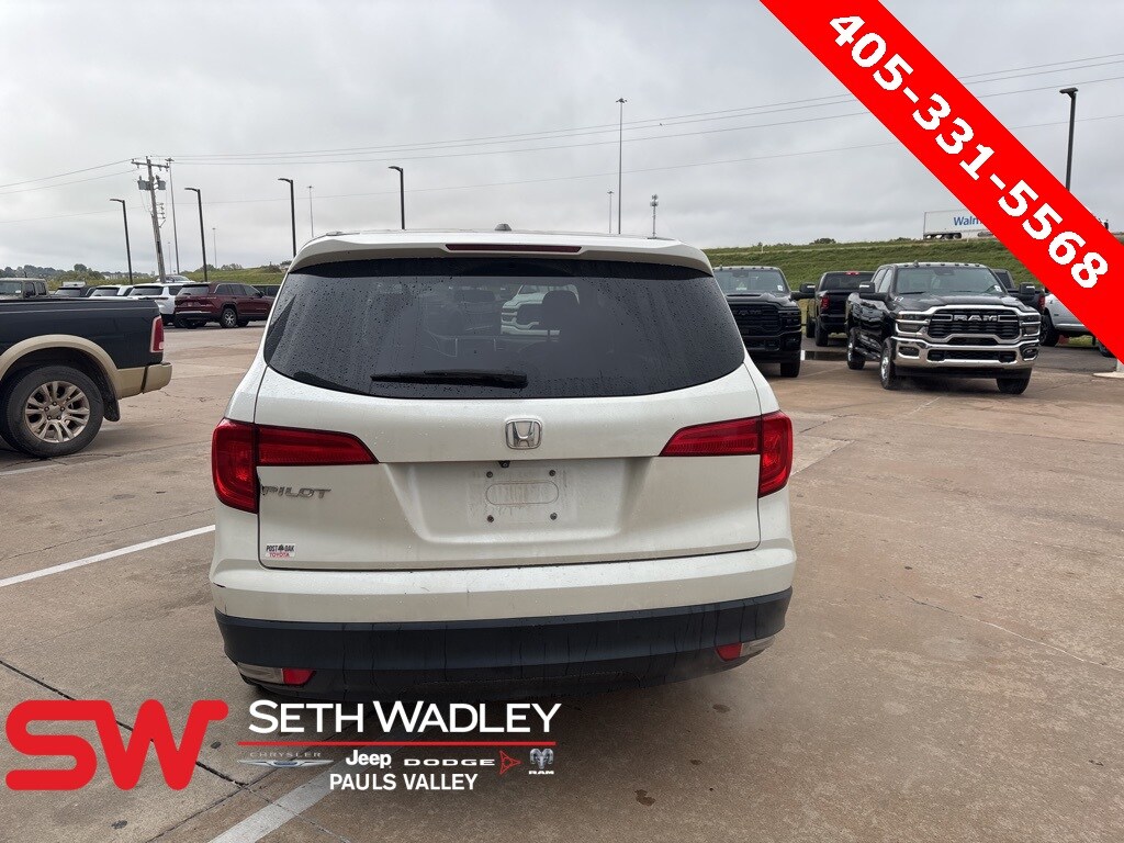 Used 2017 Honda Pilot EX-L w/RES FWD SUV