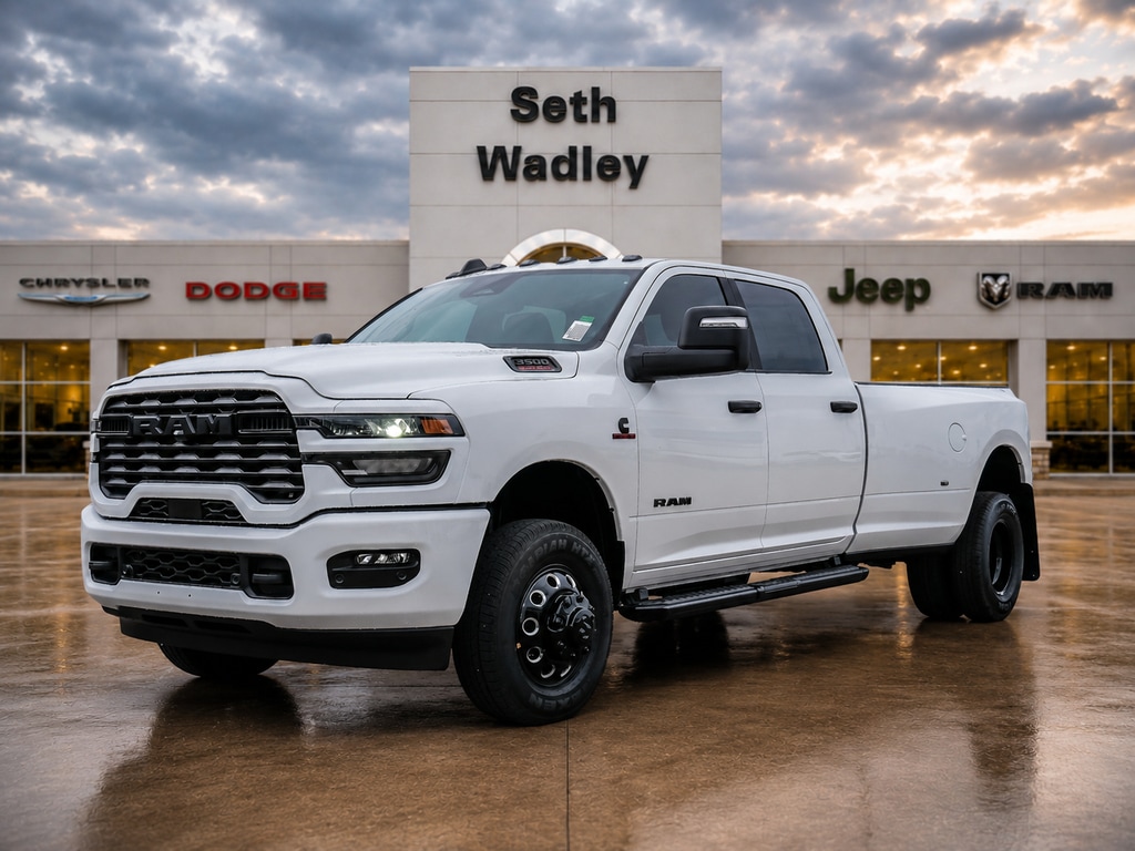 New 2026 Ram 3500 BIG HORN CREW CAB 4X4 8' BOX Pickup